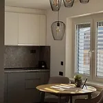 Iq Aparthotel 4*
