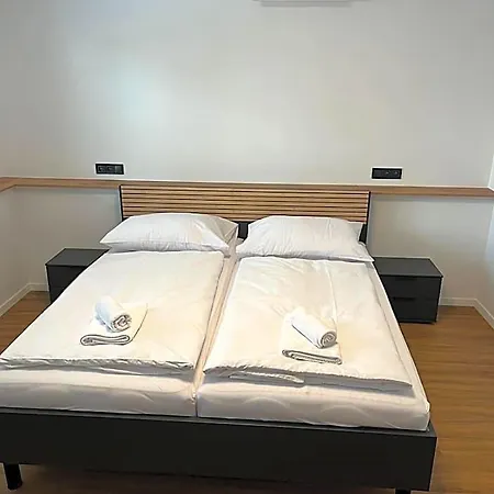 Iq 公寓式酒店 普雷绍夫